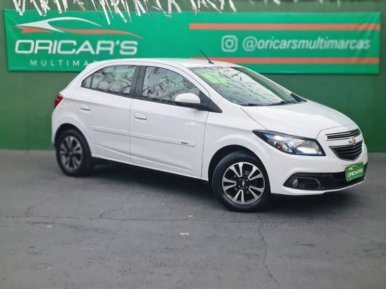 CHEVROLET ONIX 1.4 MPFI LTZ 8V FLEX 4P MANUAL CHEVROLET ONIX 1.4 MPFI LTZ 8V FLEX 4P MANUAL